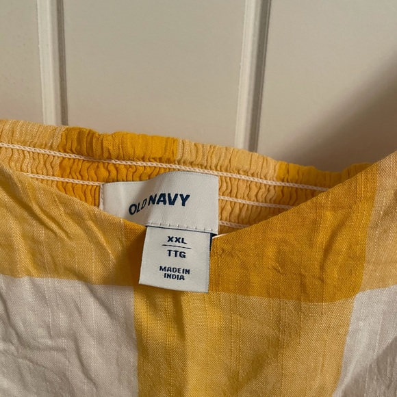 Yellow dress - Picture 2 of 4